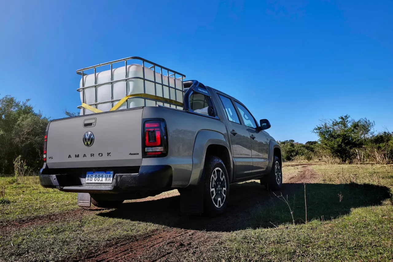 Archivo: escenario-ciudad.webp - Amarok en la ciudad